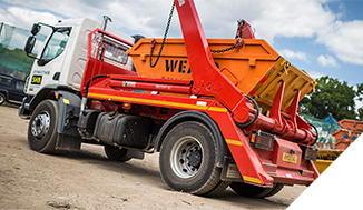 Lom, hulladék, szemét  elszállítása rakodással  együtt